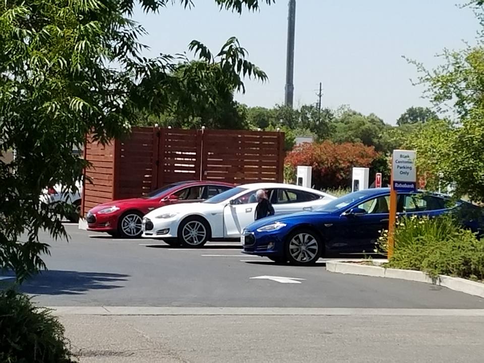 Red, White and Blue Tesla Model S no.2.jpg