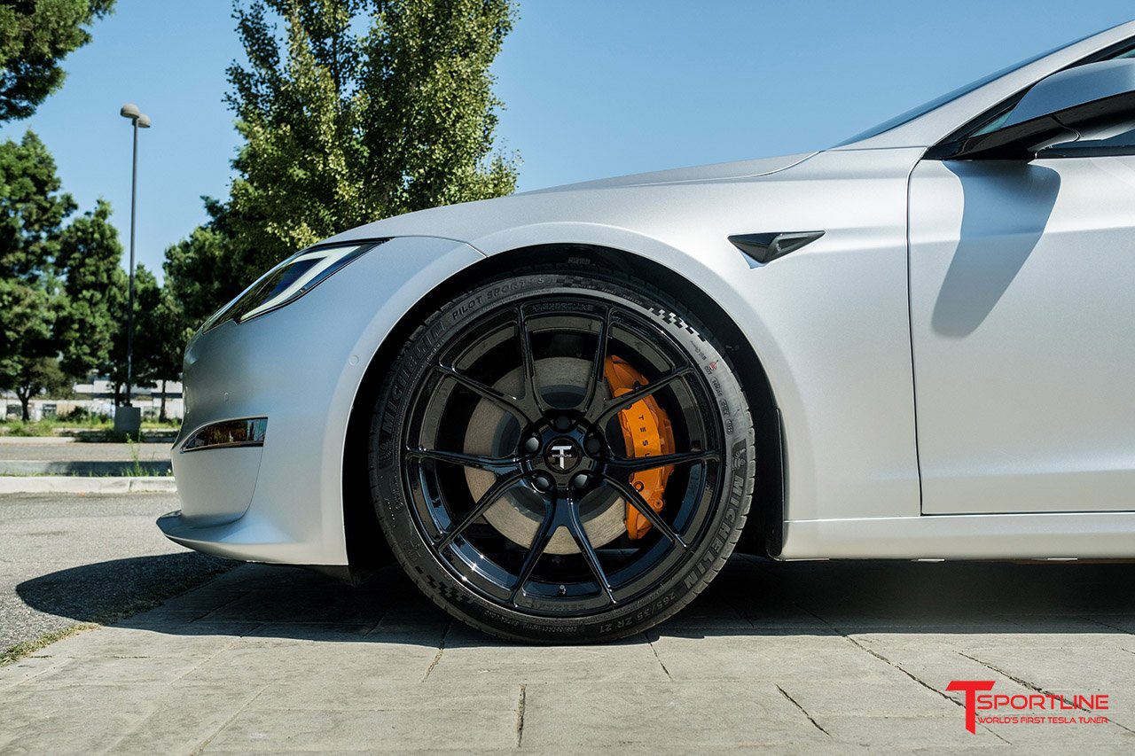 satin-white-aluminum-tesla-model-s-gloss-black-ts115-21-inch-forged-wheels-orange-brakes-wm-7.jpg