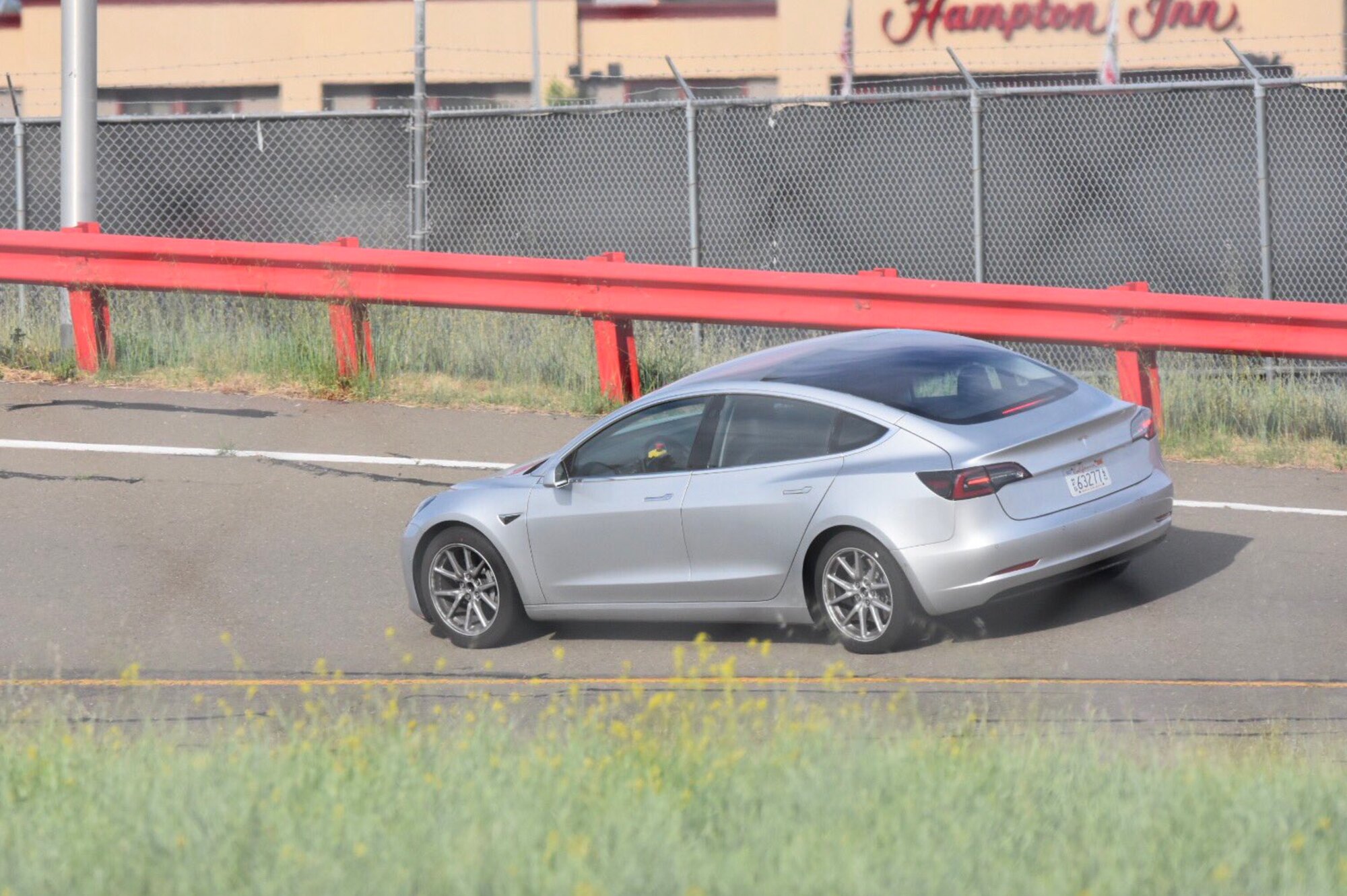 Silver-Tesla-Model-3-test-track-fremont-4.jpg