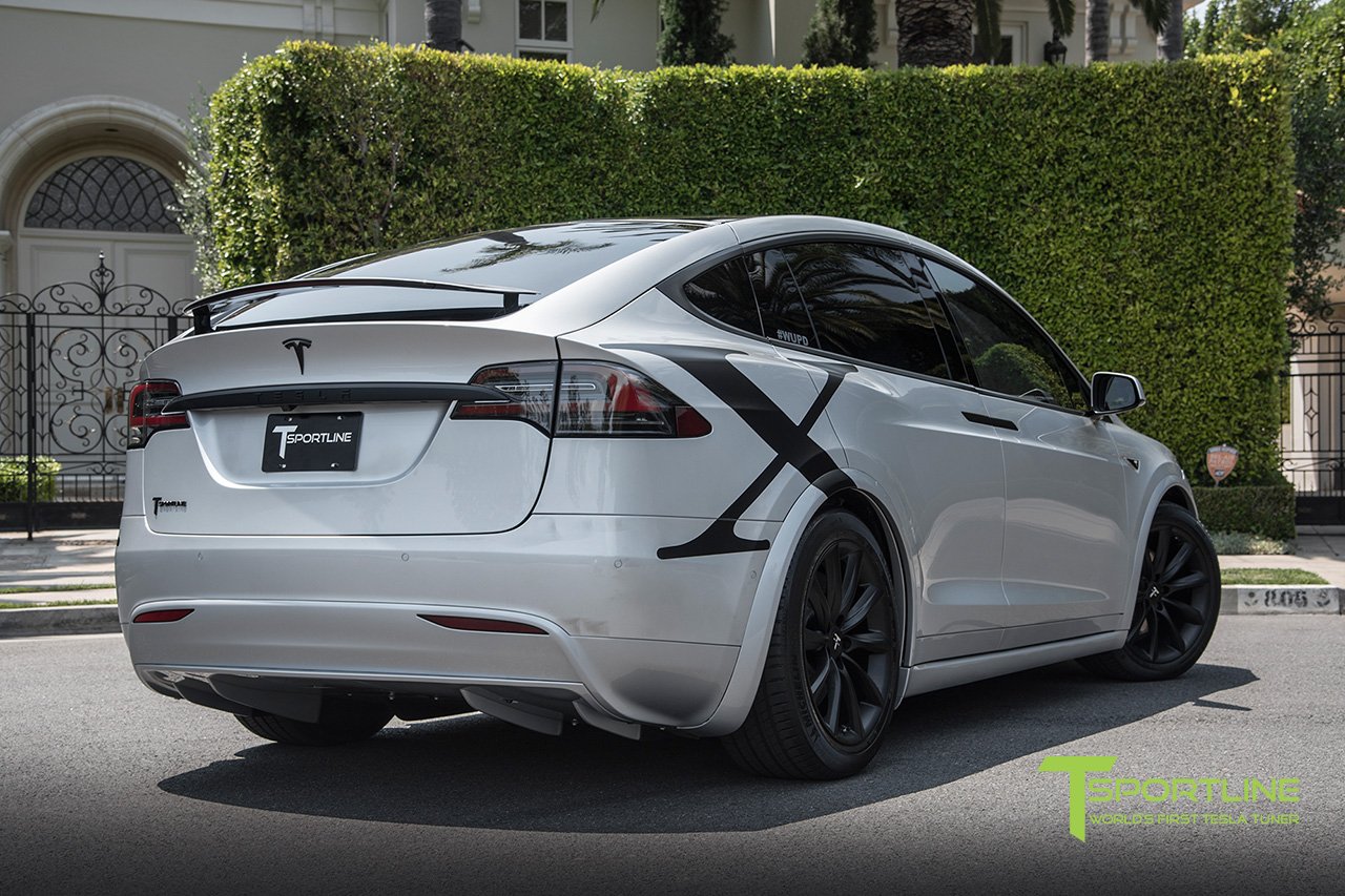 Silver-Tesla-Model-X-20-in-TST-Matte-Black-Wheels-3.jpg