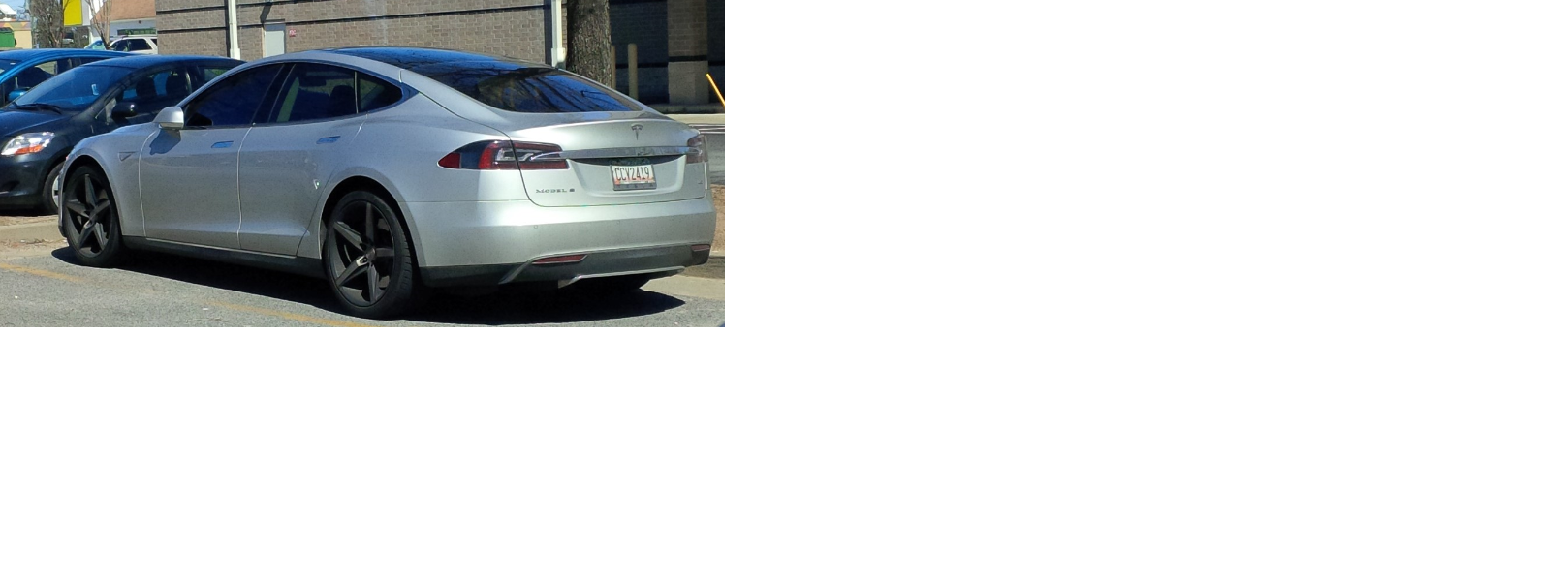 Silver Tesla S85.png