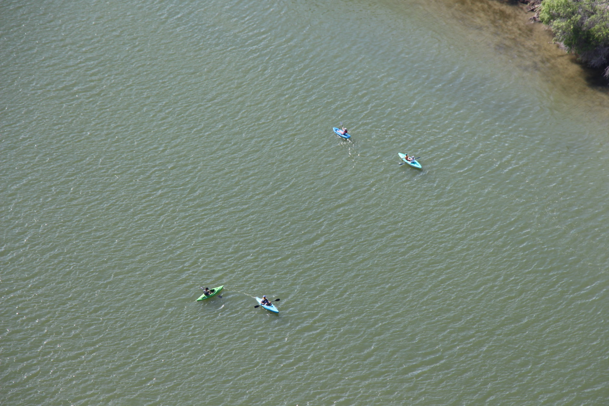 snake-river-kayakers.jpg