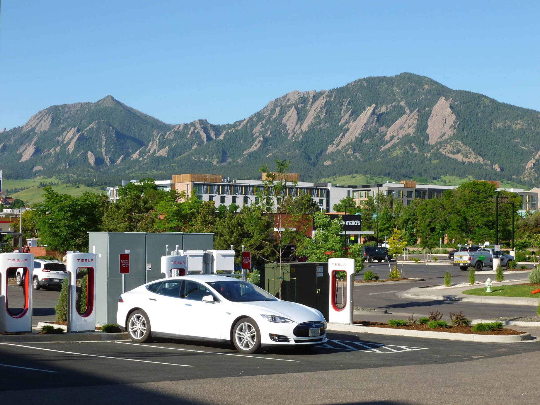 Supercharging at Boulder2032sf 6-4-18.jpg