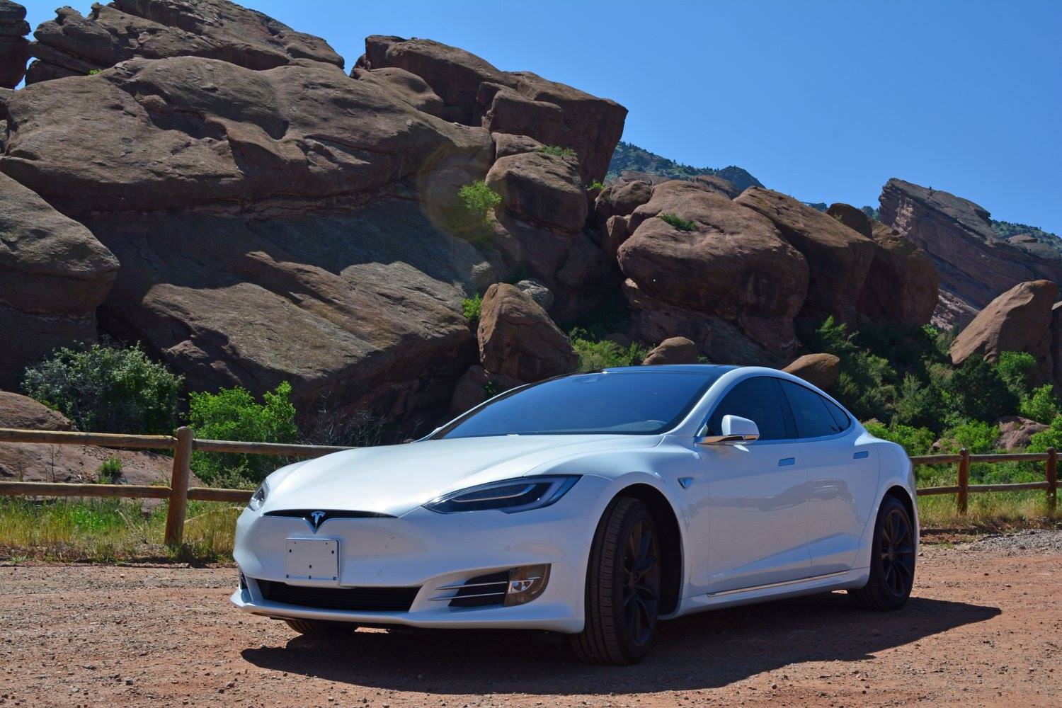 Refreshed Pearl White 90D Photos | Tesla Motors Club