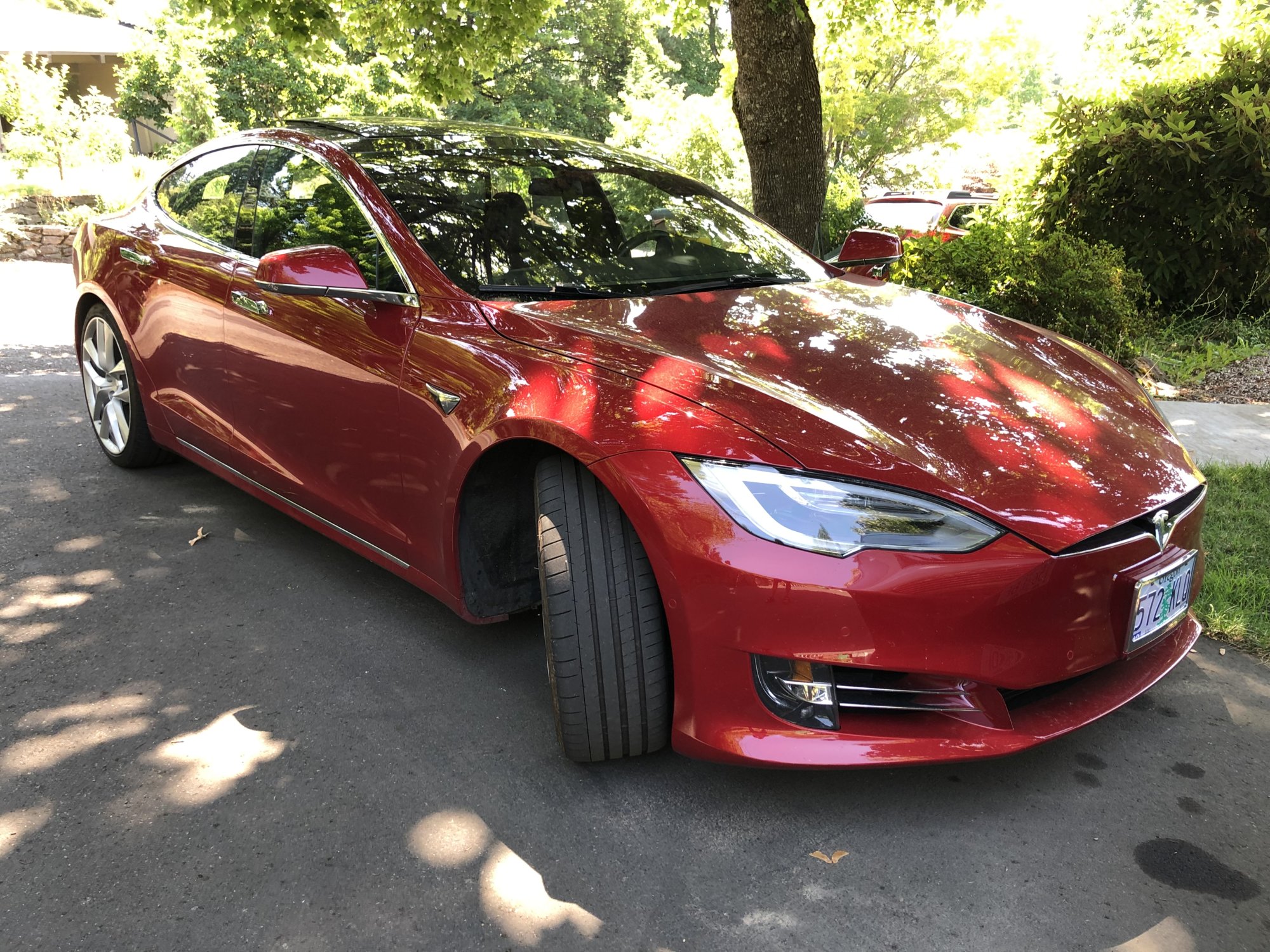 Tesla 75D - 8.jpg