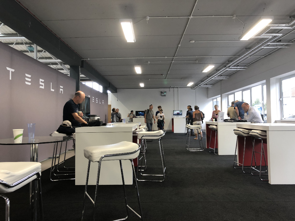 Tesla Heathrow waiting area_m.jpg