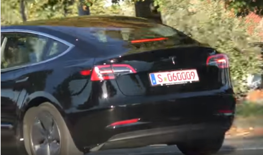 Tesla Model 3 sighting in Germany .jpg