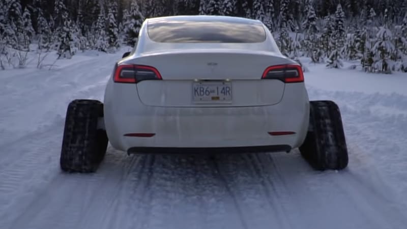 Tesla-Model-3-Tracks.jpg