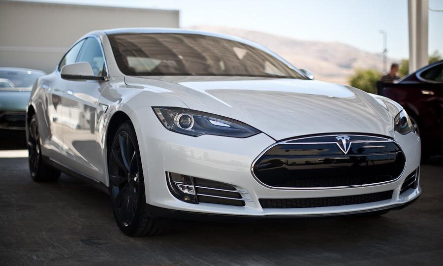 Tesla-Model-S-Factory.jpg