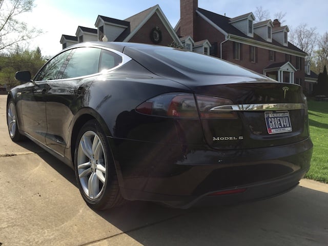 Tesla Model S left rear.jpg