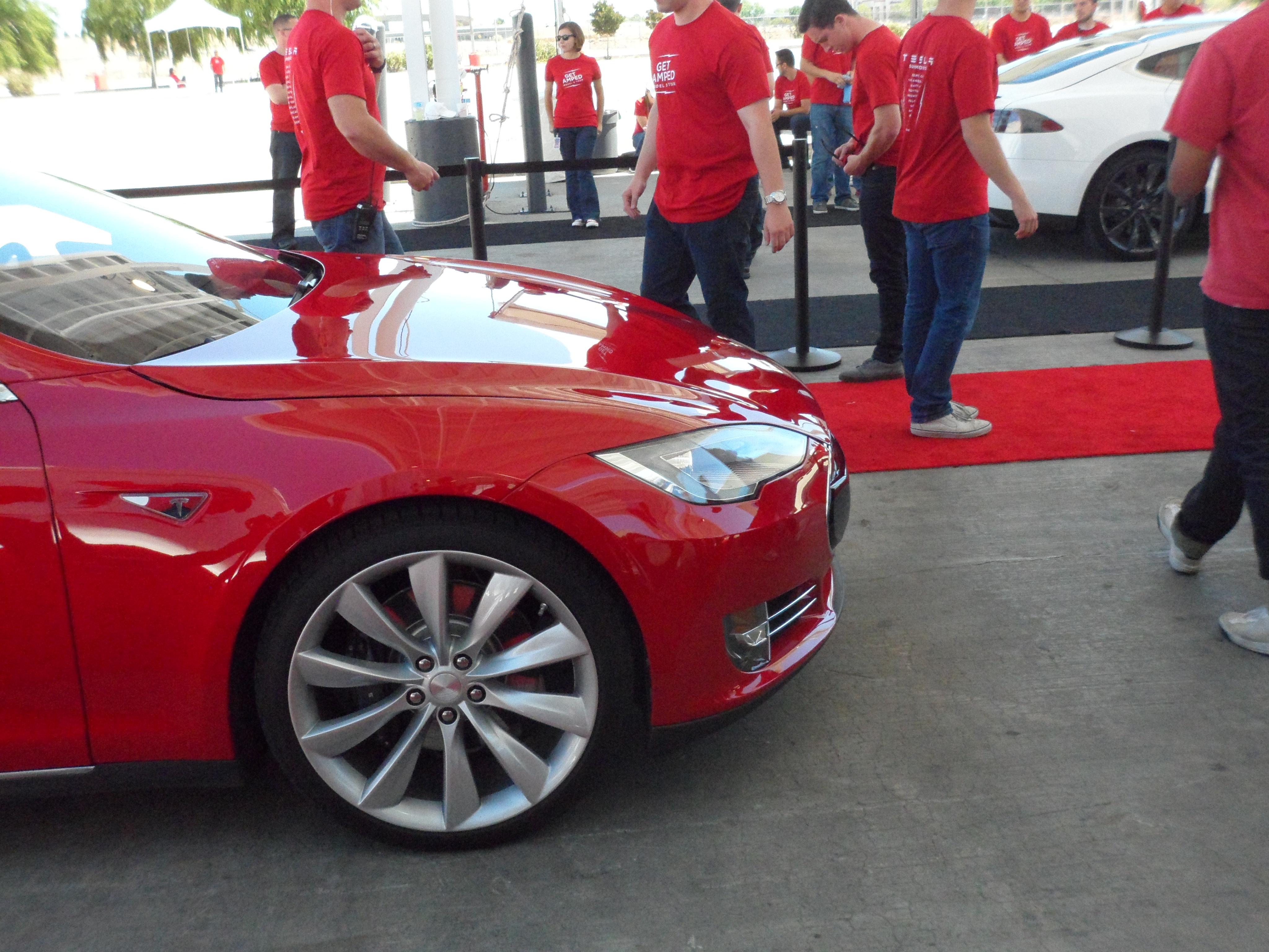 Tesla Model S Test Drive 6-23-12 016.jpg