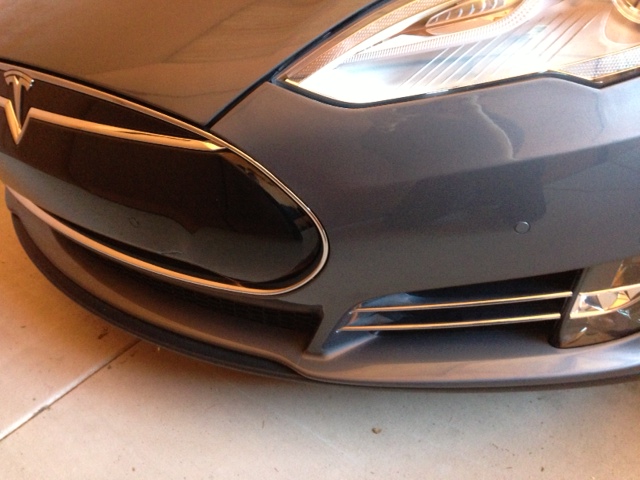 Tesla Parking Sensor Front.JPG