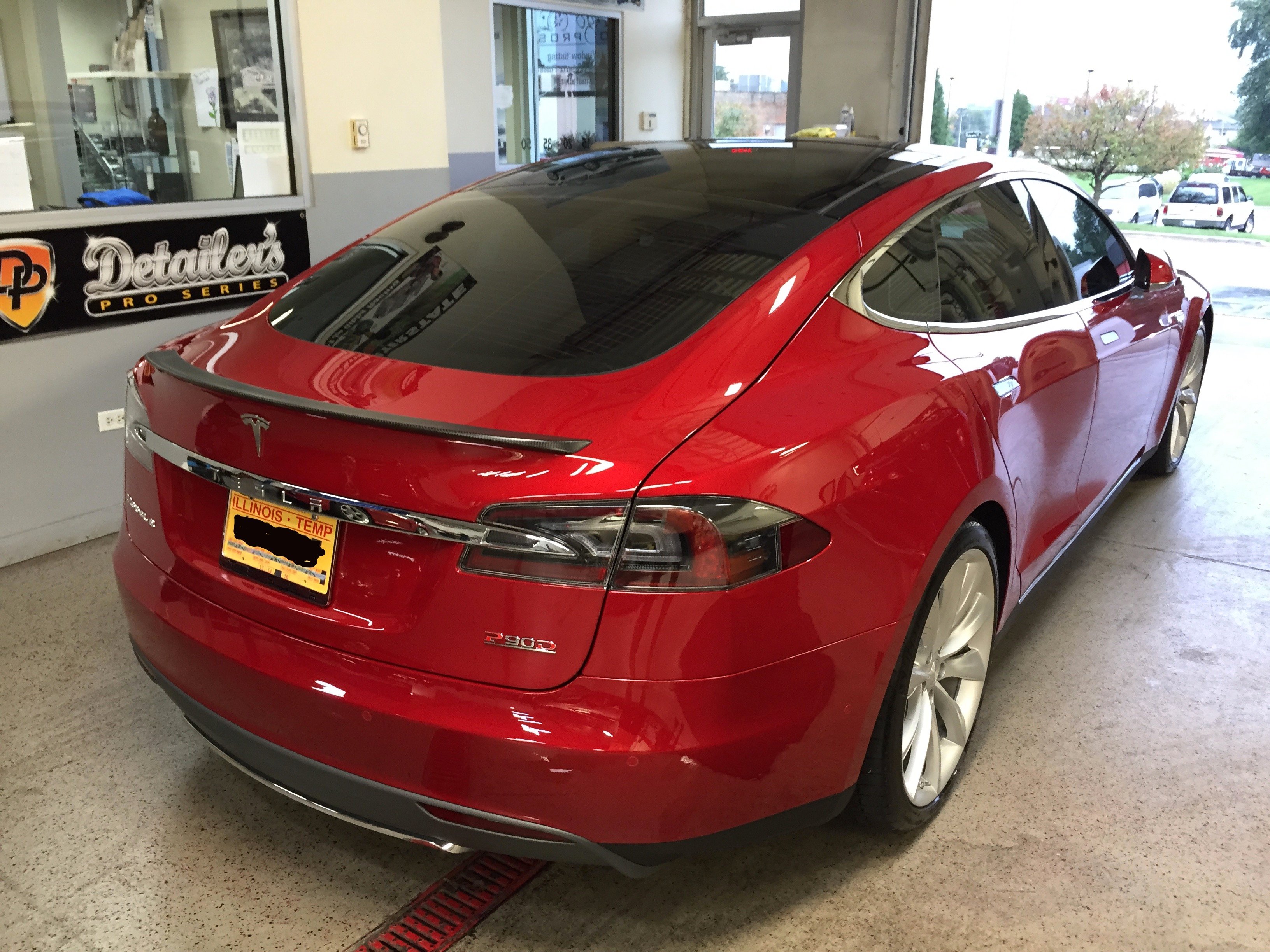 Tesla Rear Side C.jpg