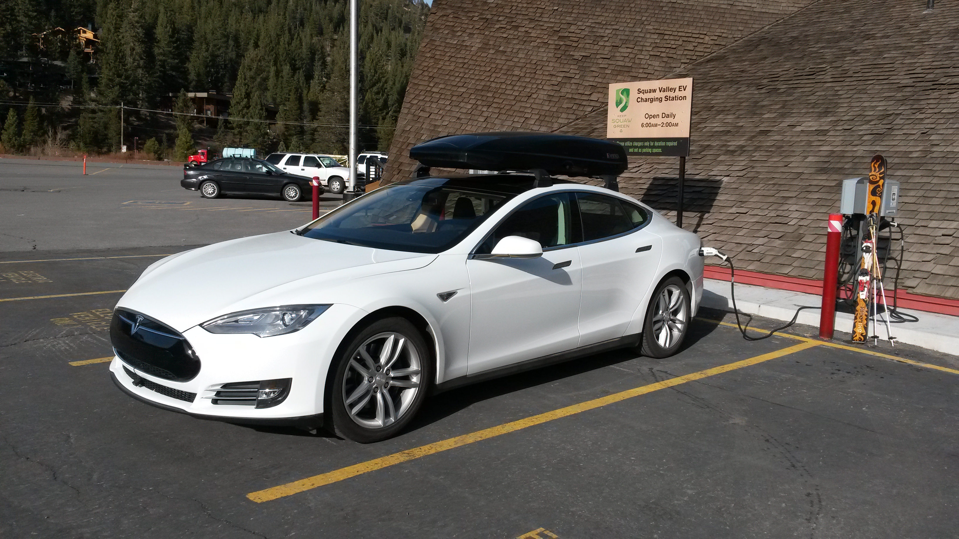 New Model S roof rack from Tesla | Page 4 | Tesla Motors Club