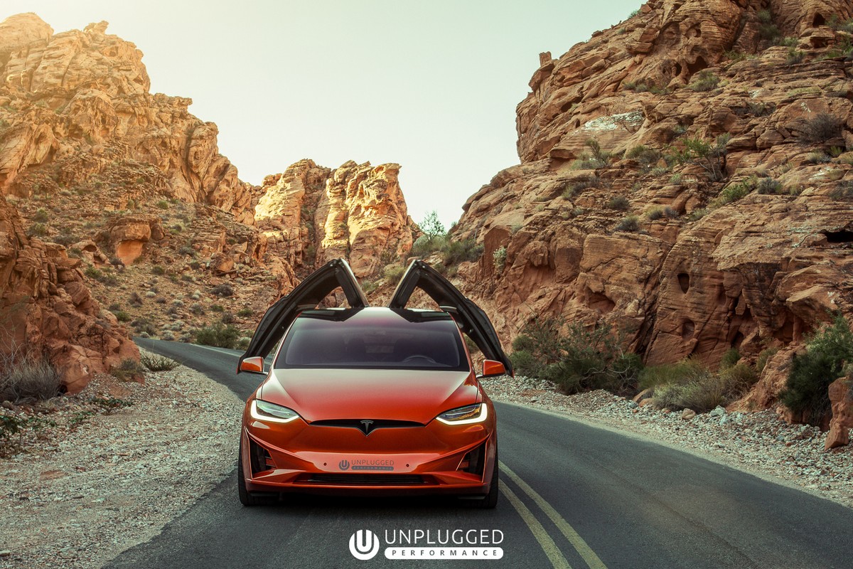 Unplugged-Performance-Tesla-Model-X-Debut-17.jpg