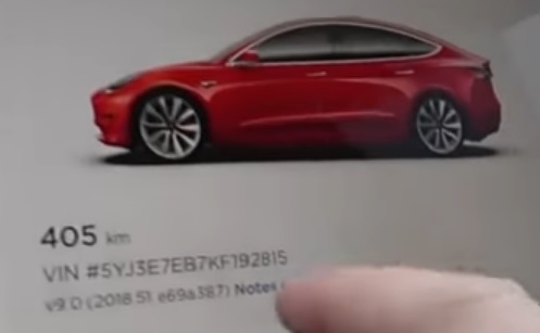 Uppdate 2018.51 - 2019 01 31 - YouTube - Tesla MODEL 3 Performance Auto-Moto.com .jpg