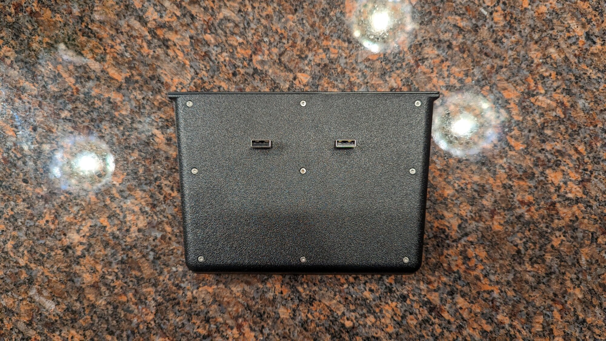 USB Hub - Rear.jpg