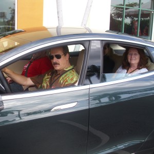 Larry & Mary Ellen Chanin at the GET AMPED test drive event in Dania Beach
