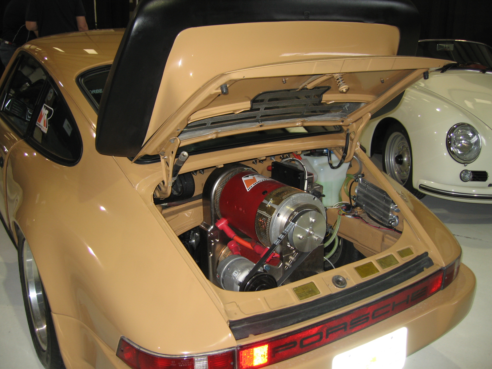 EVCCON 09  Porsche conversion with DUAL NetGain Warp 9 motors