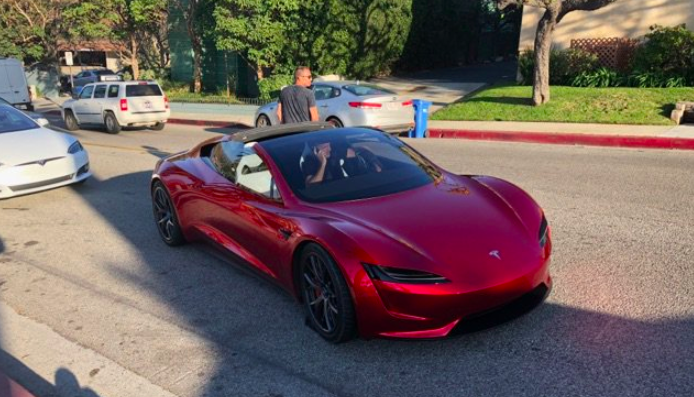 Download Tesla's Roadster Prototype Seen Broken Down in Malibu ...
