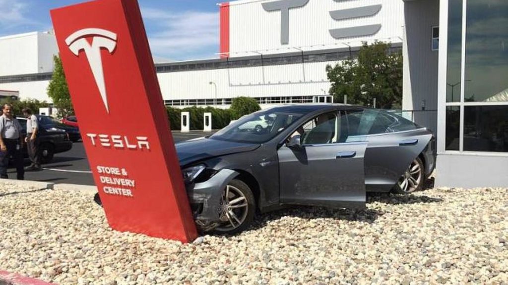 Tesla Says A Fix For Insurance Is Weeks Away Tesla Motors Club